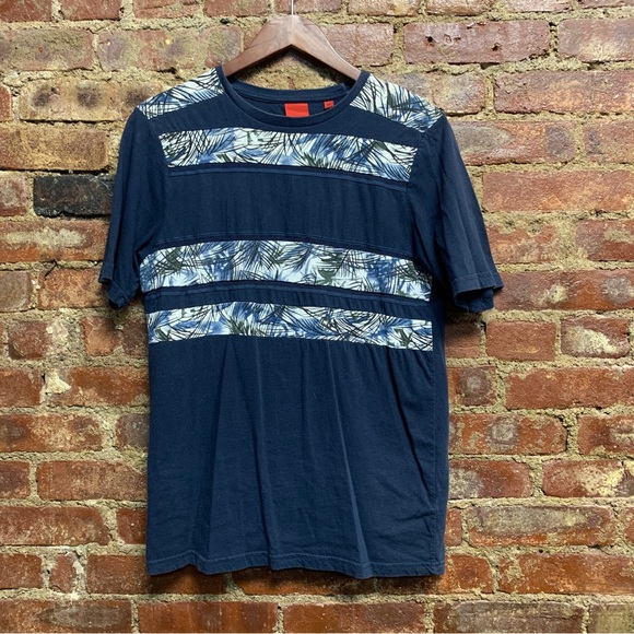 Short Sleeve Blue T-Shirt - Size Small - 5/48 brand - Great condition - Picture 1 of 3